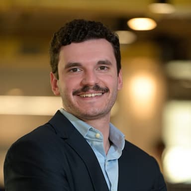 Lucas, fundador do Revolução AI
